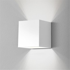 Kinkiet AQFORM MINI CUBE LED złoty - OPRAWA POEKSPOZYCYJNA